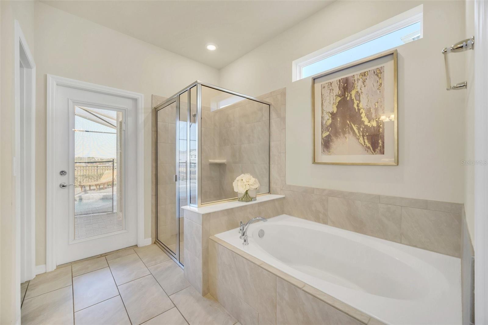 Image 24 of 98 For 2120 Lelani Circle