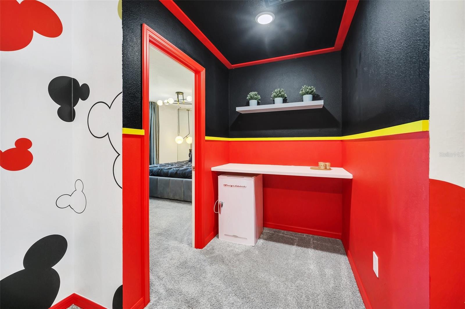 Image 40 of 98 For 2120 Lelani Circle