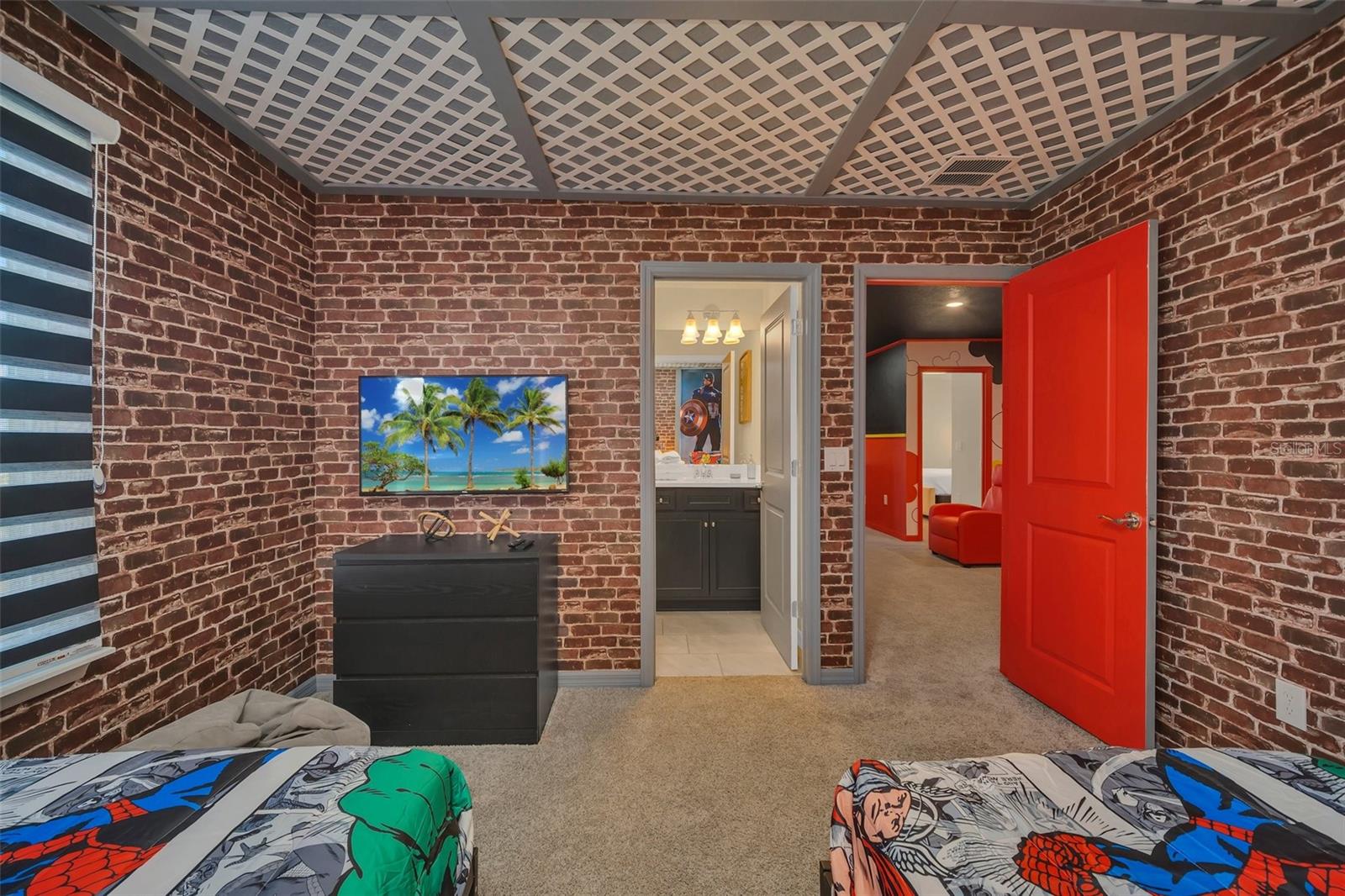 Image 43 of 98 For 2120 Lelani Circle