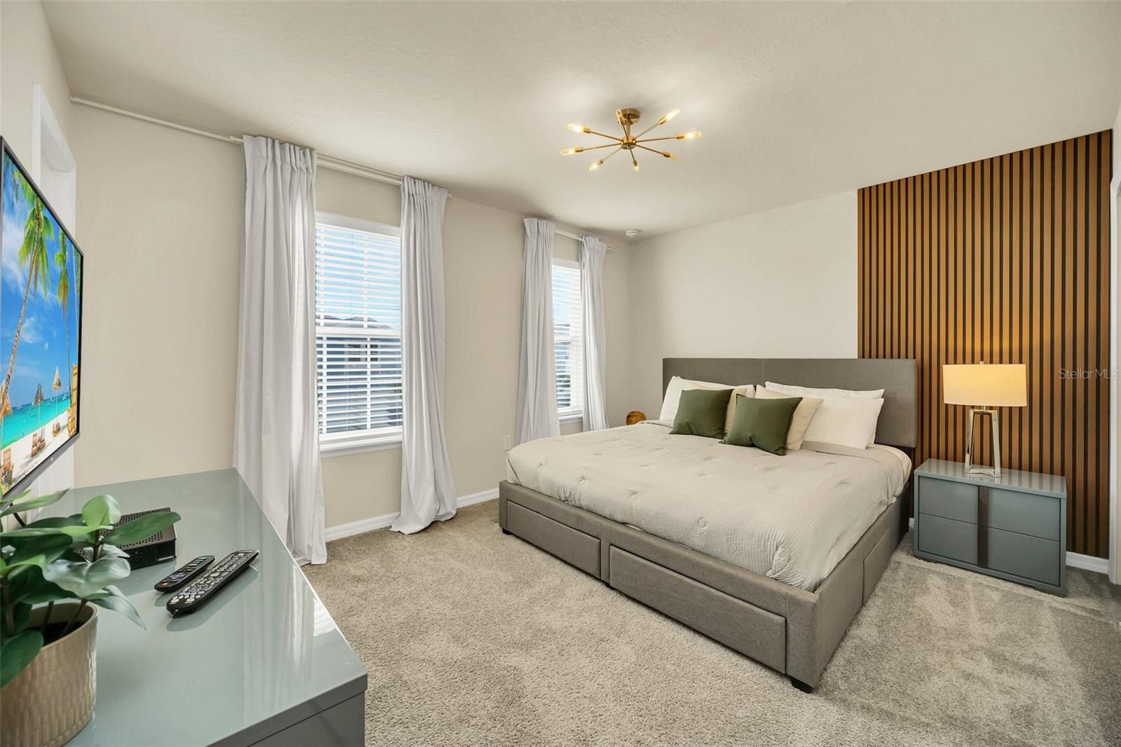 Image 58 of 98 For 2120 Lelani Circle