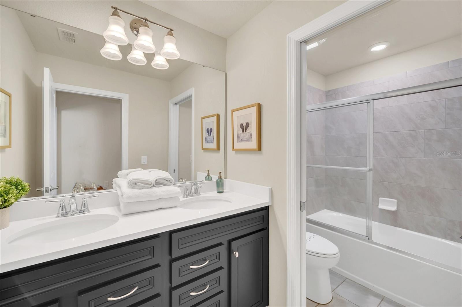 Image 63 of 98 For 2120 Lelani Circle