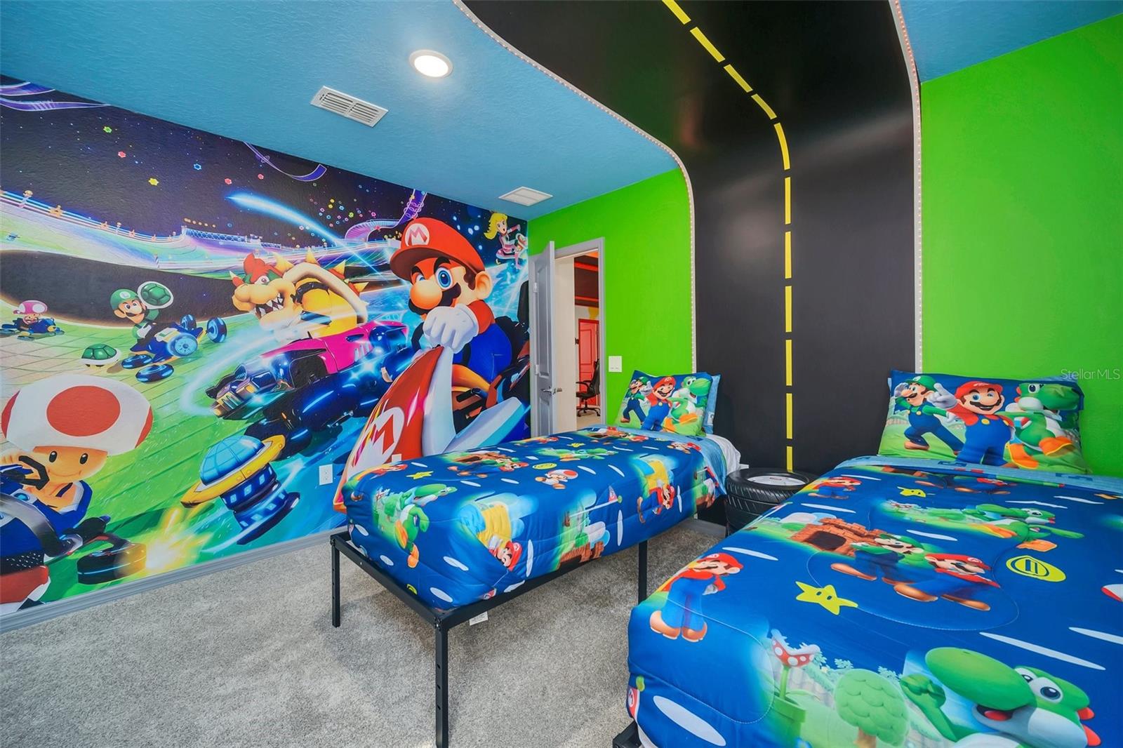 Image 65 of 98 For 2120 Lelani Circle