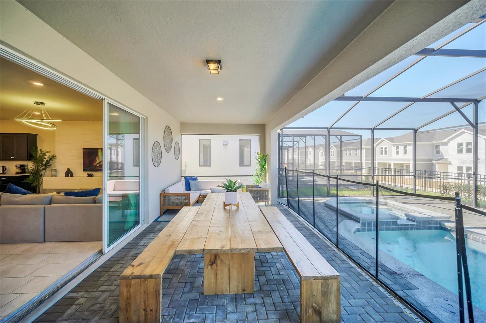 Image 68 of 98 For 2120 Lelani Circle