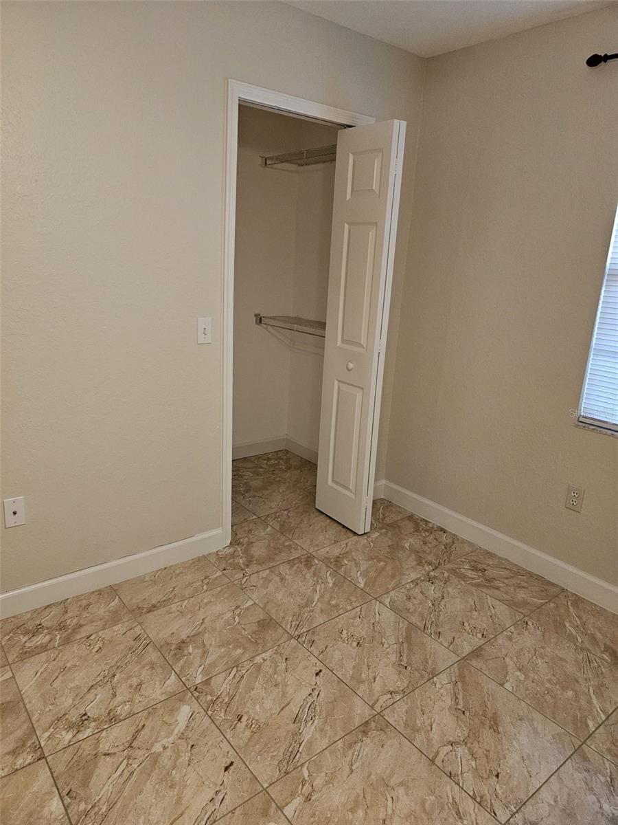 Image 14 of 20 For 13815 Fairway Island Drive 1315