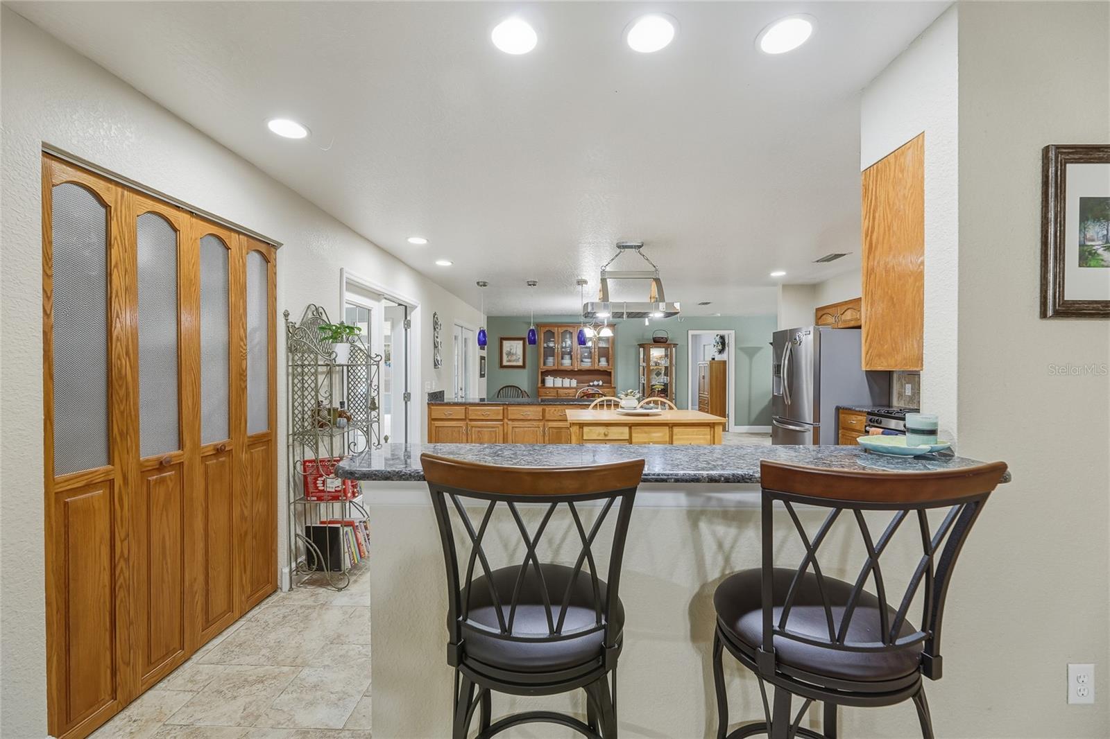 Image 12 of 45 For 2285 Maine Street