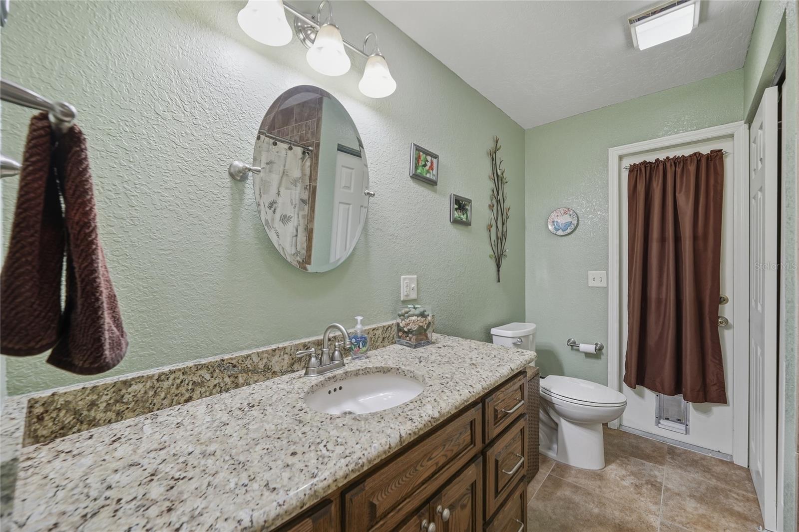 Image 31 of 45 For 2285 Maine Street