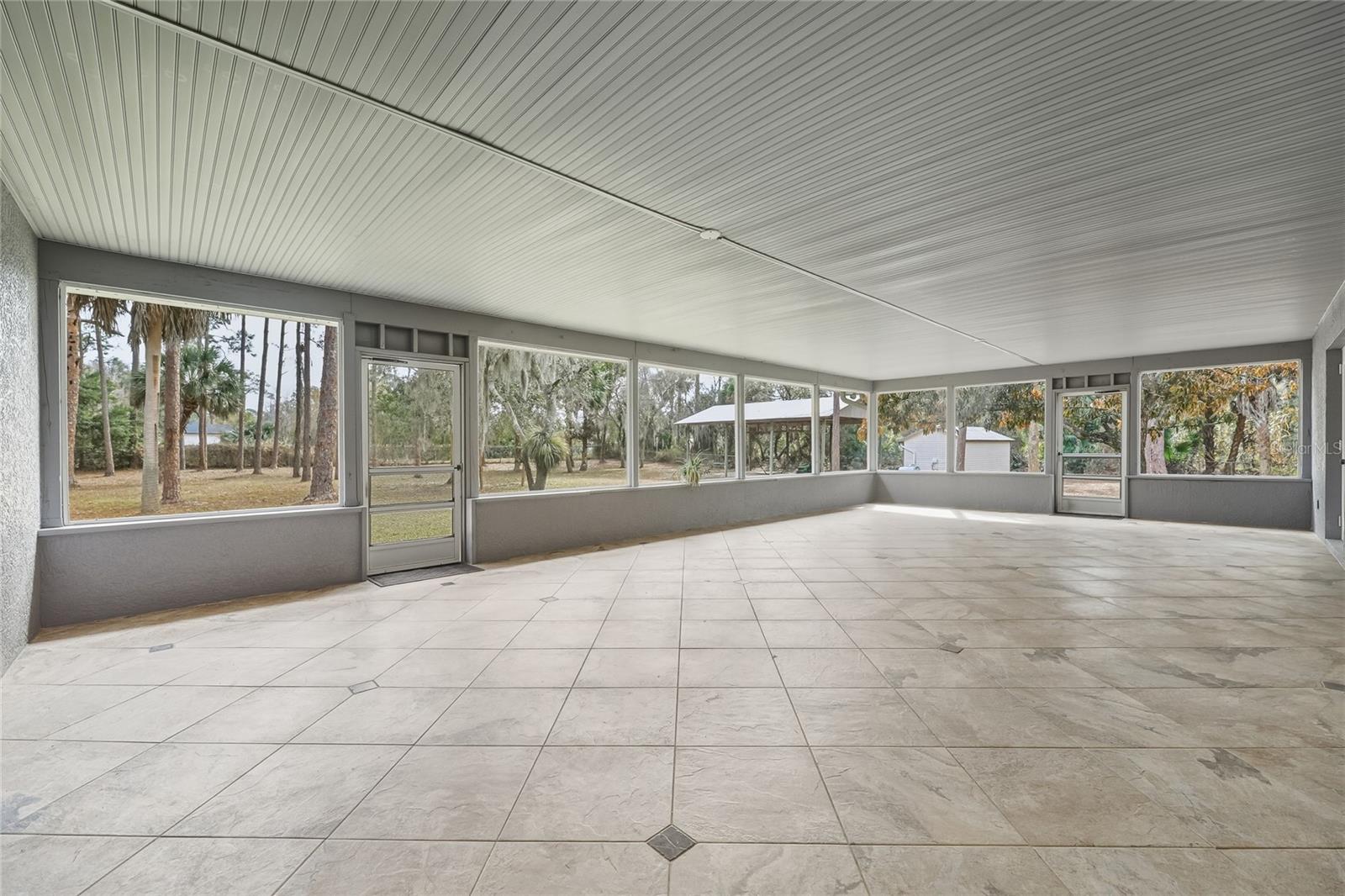 Image 35 of 45 For 2285 Maine Street