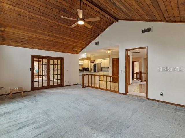 Listing photo id 3 for 1445 Mt Laurel Drive