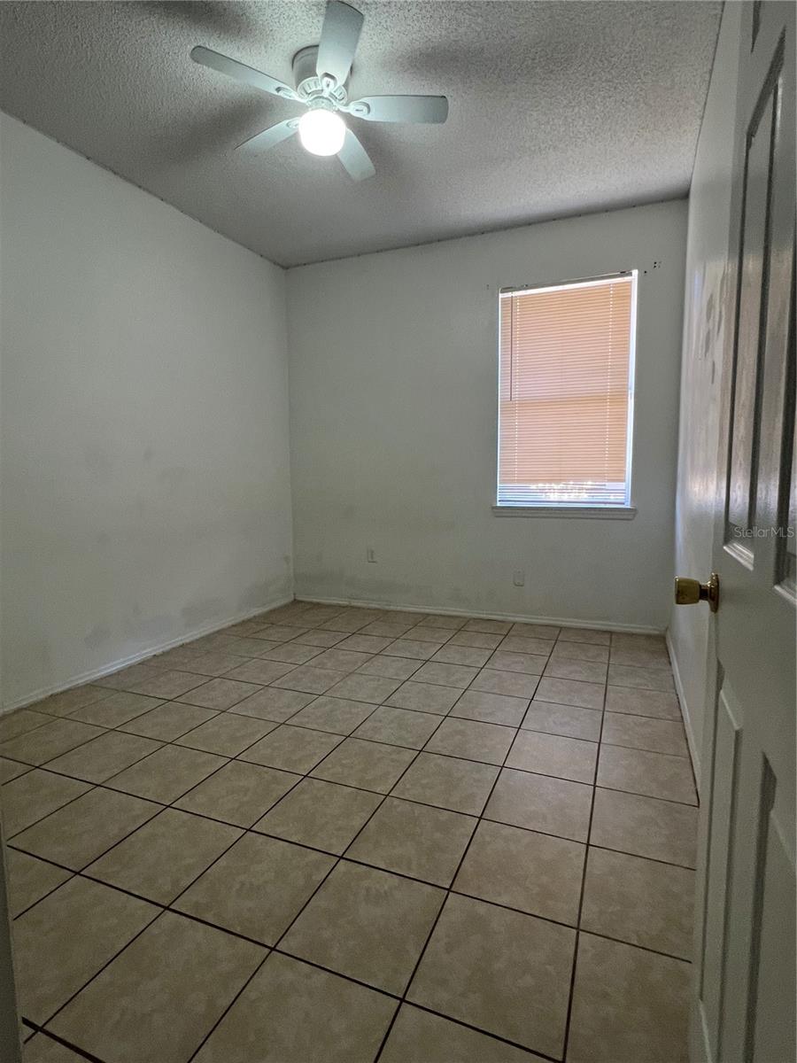 Image 6 of 19 For 617 Lake Biscayne Way