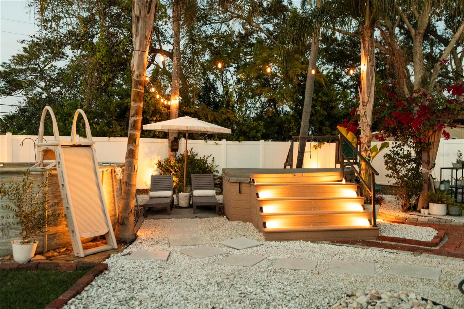 Listing photo id 23 for 7029 Delta Way