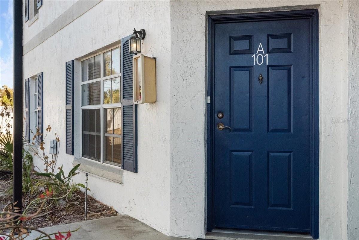 Image 3 of 21 For 3651 Goldenrod Road A101