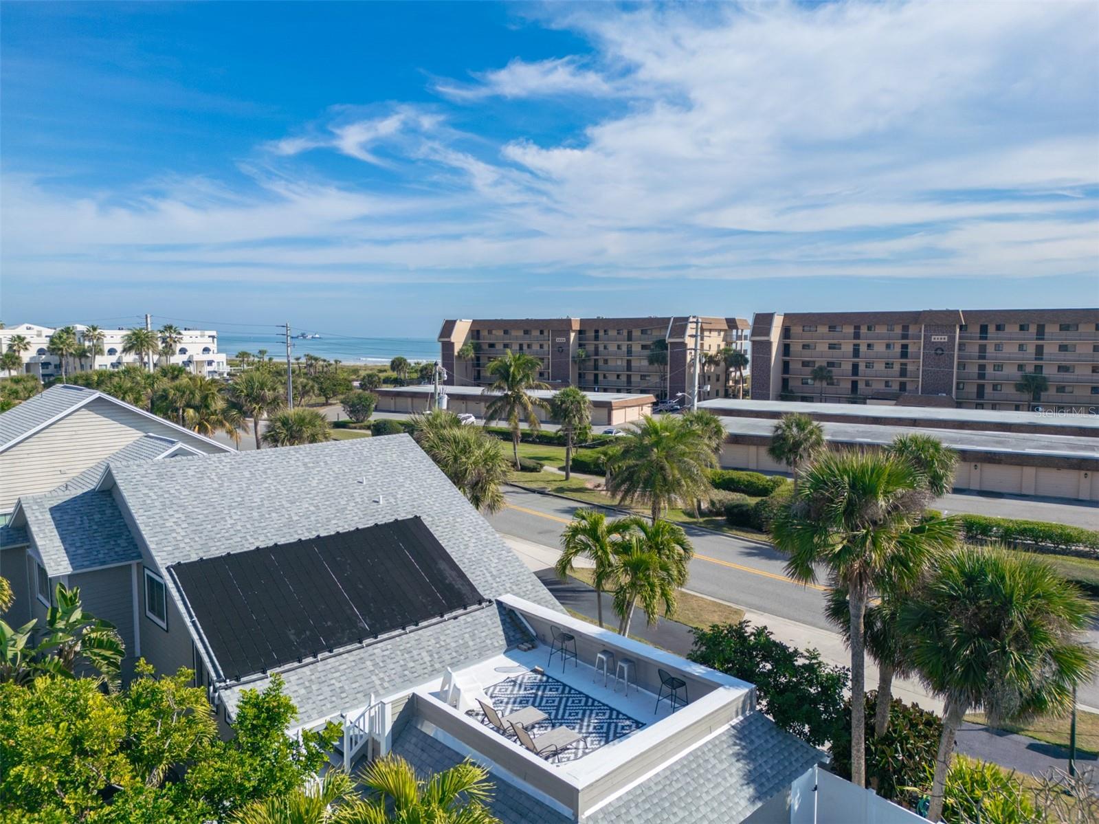 Listing photo id 22 for 8495 Ridgewood Avenue