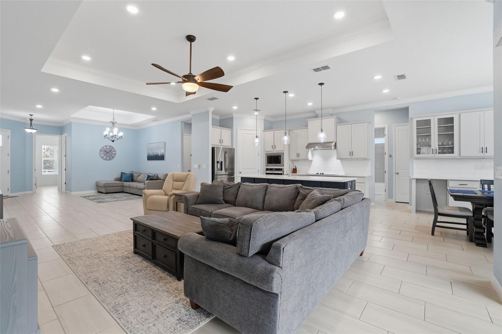 Image 11 of 41 For 16824 Ridgewood Avenue