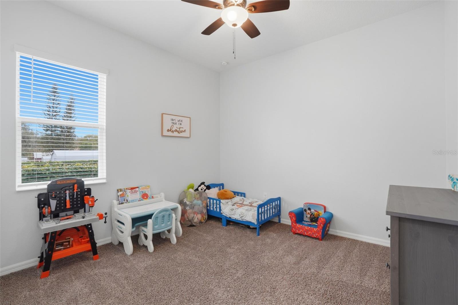 Image 23 of 41 For 16824 Ridgewood Avenue