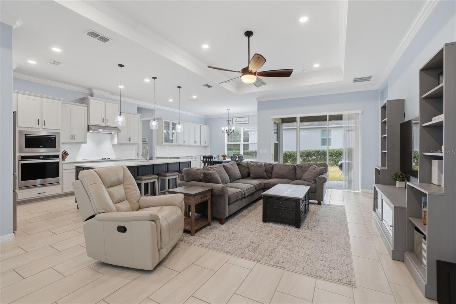 Image 8 of 41 For 16824 Ridgewood Avenue