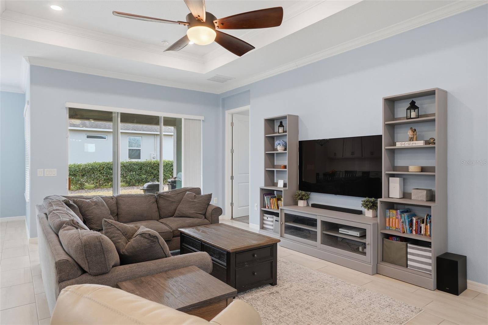 Image 9 of 41 For 16824 Ridgewood Avenue