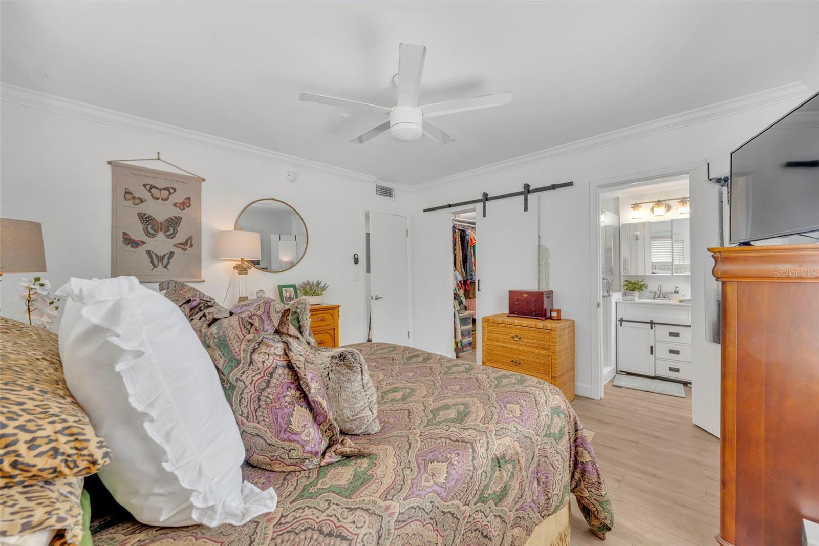 Image 20 of 30 For 1140 Orlando Avenue F-1