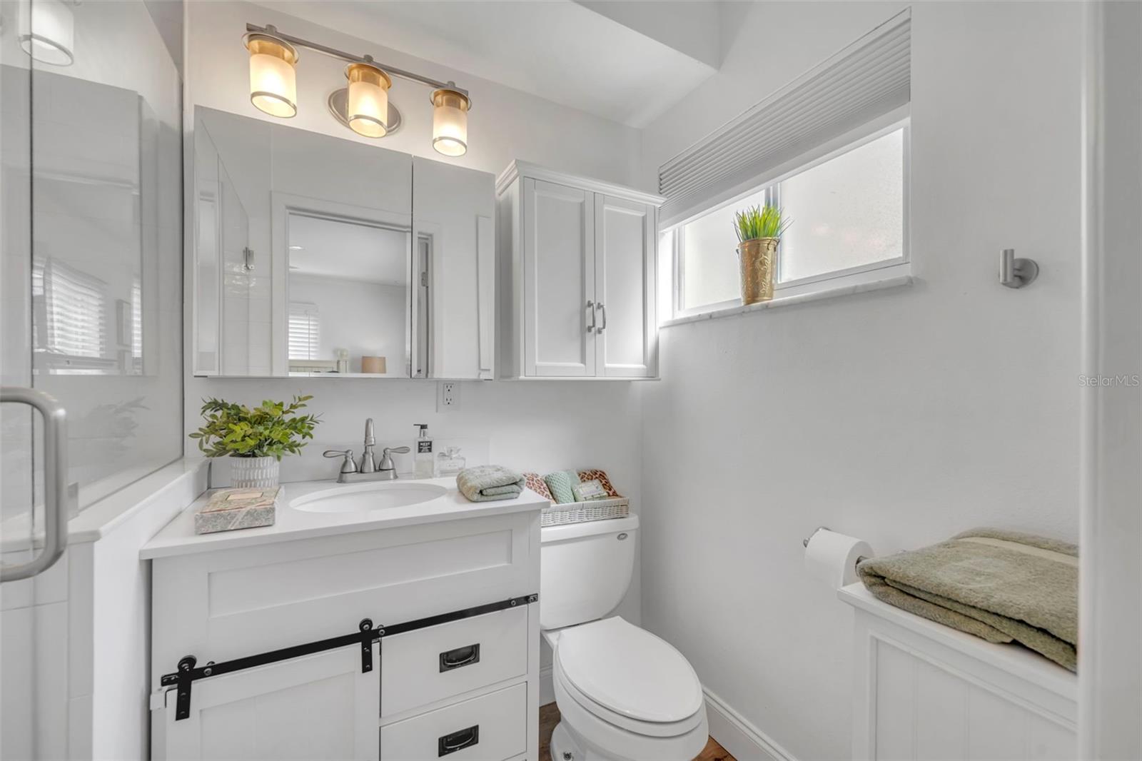 Image 21 of 30 For 1140 Orlando Avenue F-1