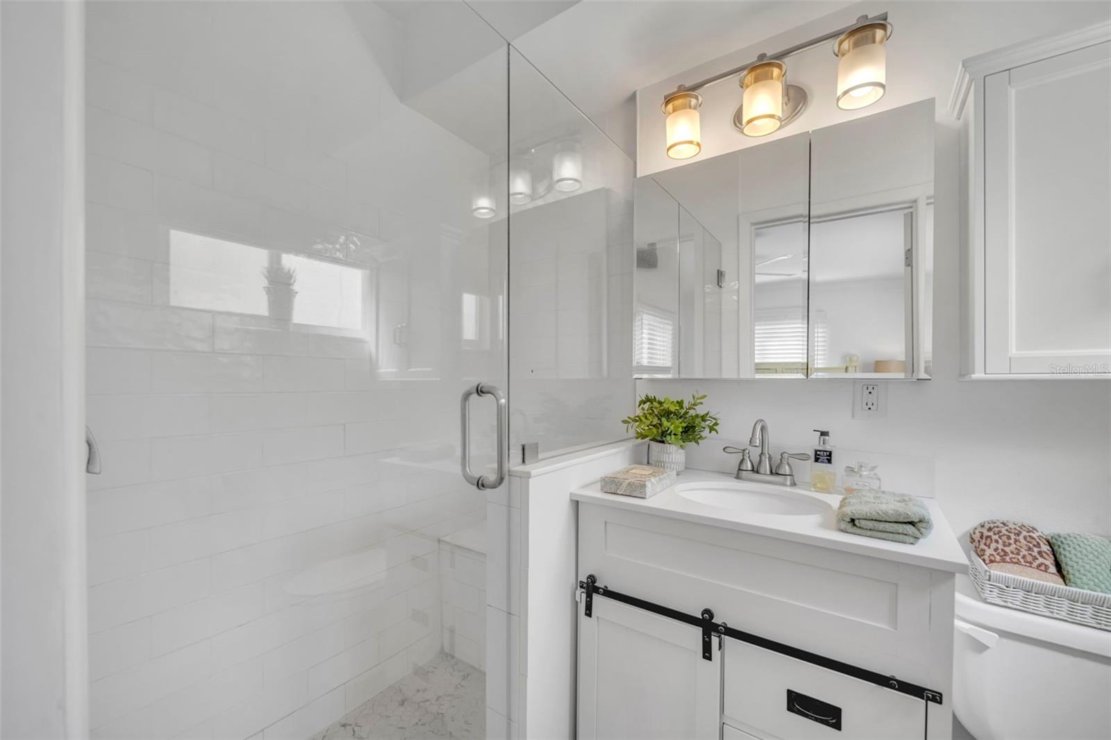 Image 22 of 30 For 1140 Orlando Avenue F-1