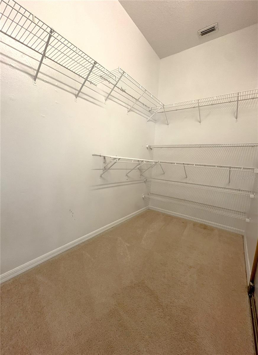 Image 20 of 24 For 3940 Corveta Court