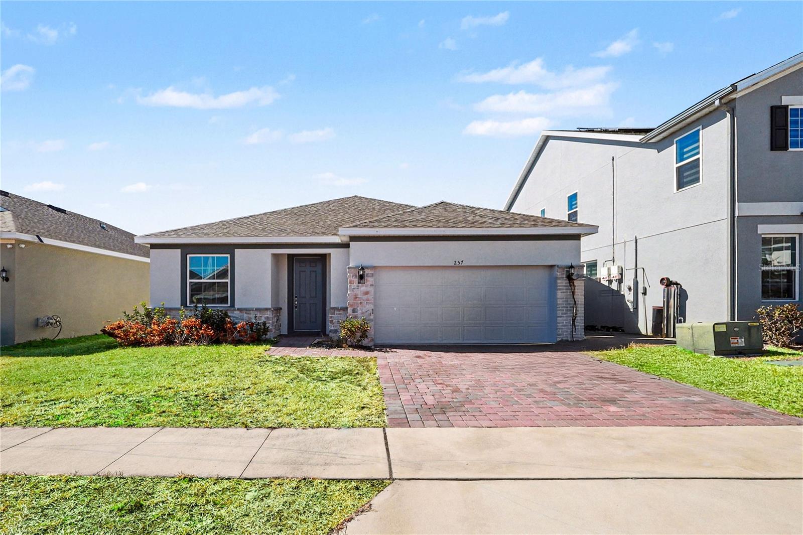 Details for 257 Hamlet Loop, DAVENPORT, FL 33837