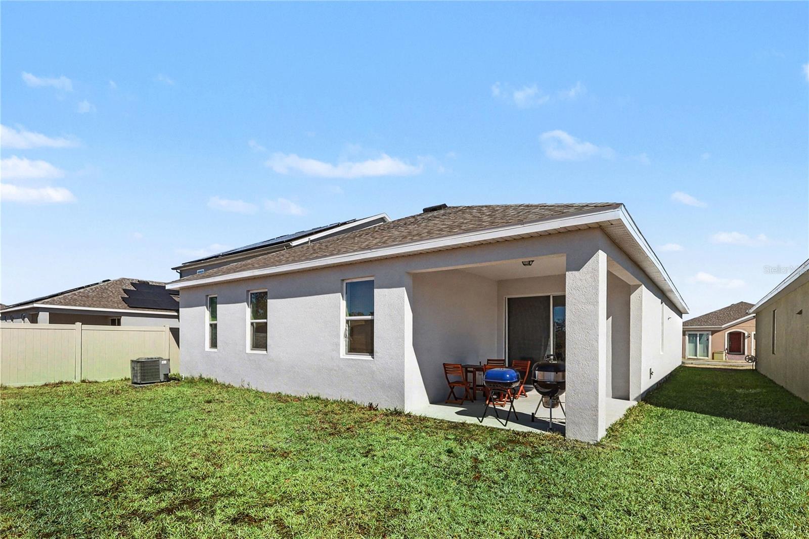 Image 12 of 14 For 257 Hamlet Loop