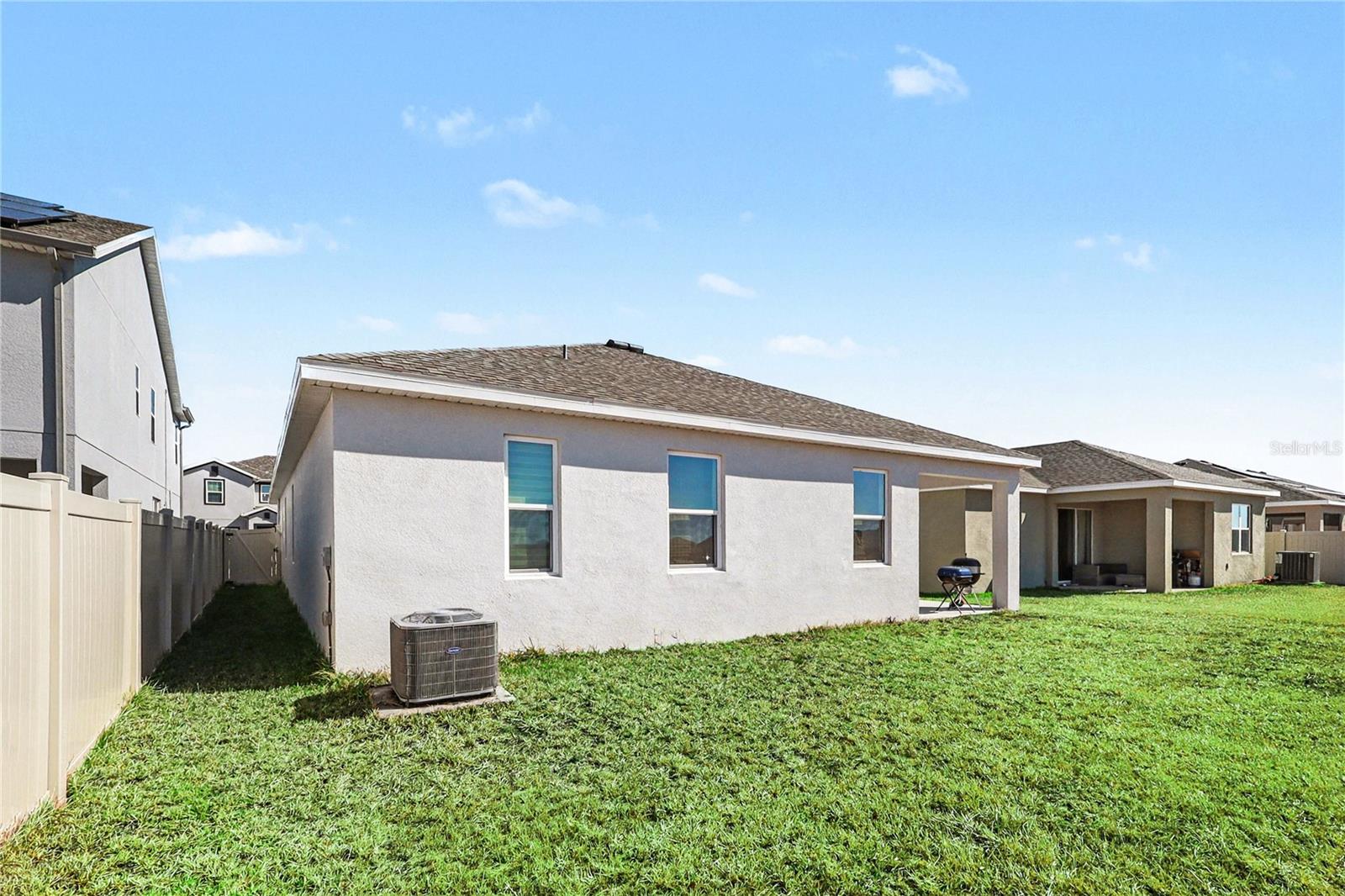 Image 5 of 14 For 257 Hamlet Loop