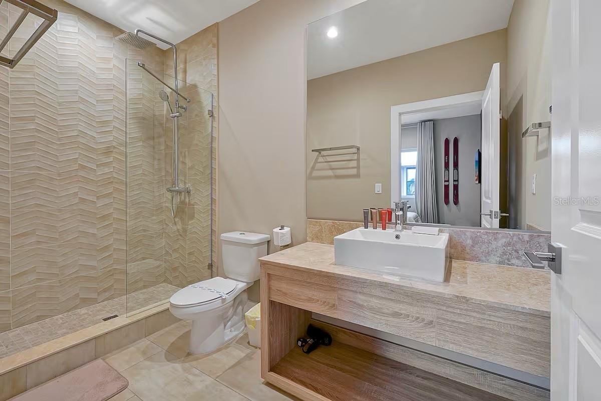 Image 8 of 25 For 3112 Rockefeller Way