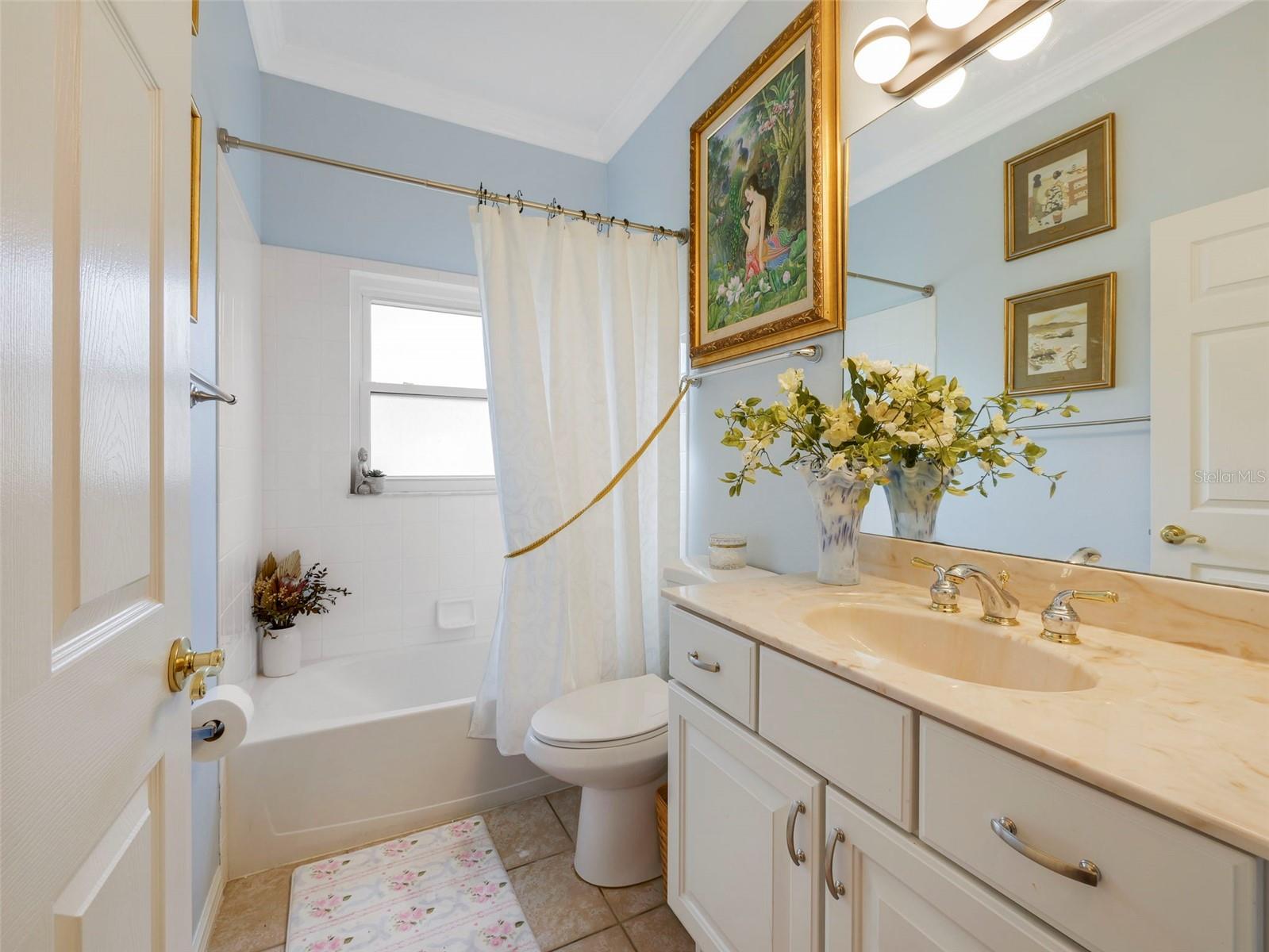 Image 16 of 37 For 246 New River Drive