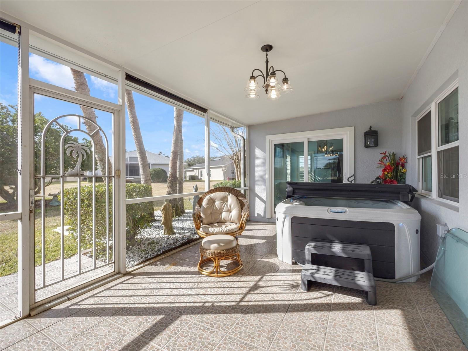 Image 21 of 37 For 246 New River Drive