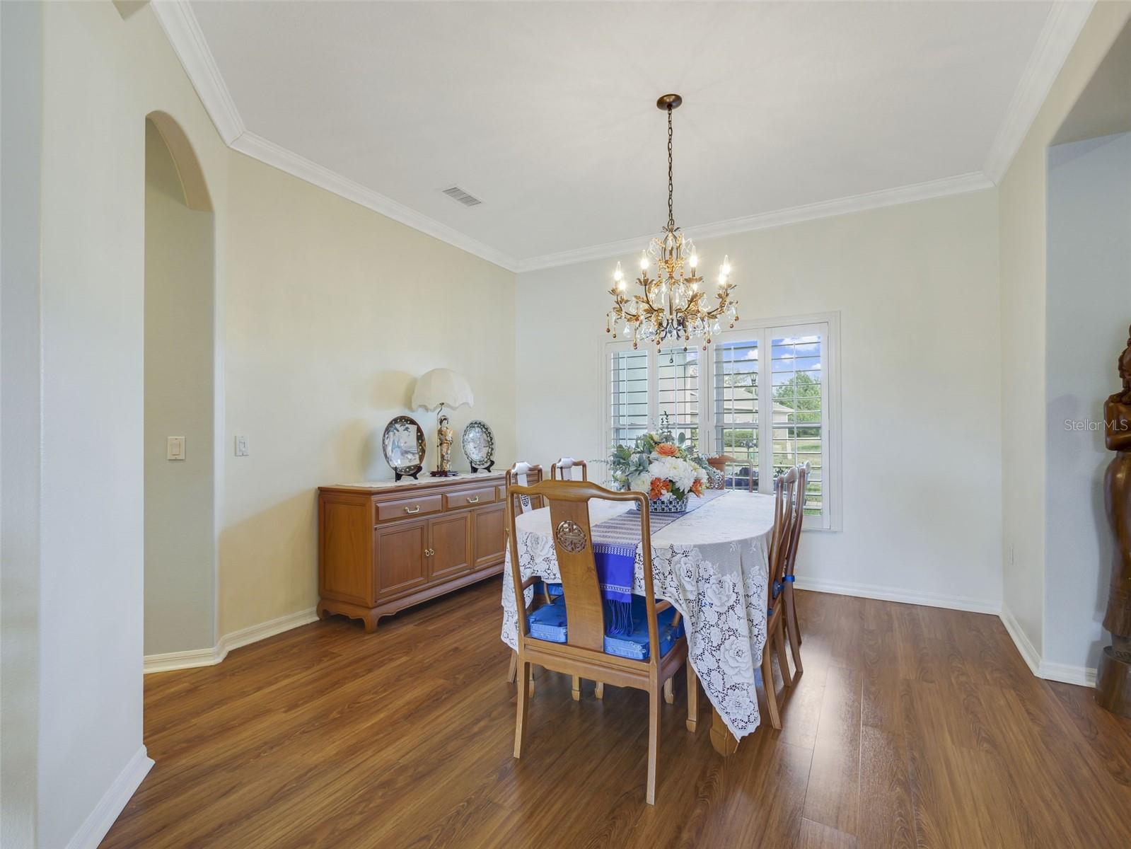 Image 7 of 37 For 246 New River Drive