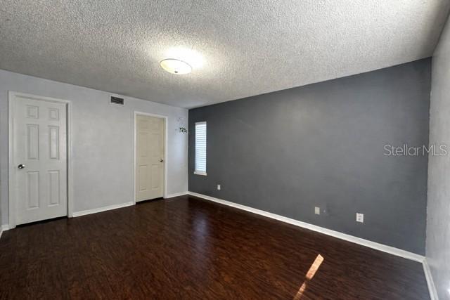 Image 10 of 22 For 382 Moffat Loop