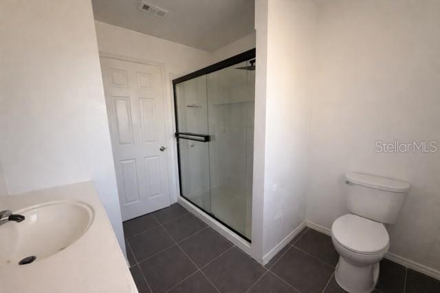 Image 16 of 22 For 382 Moffat Loop