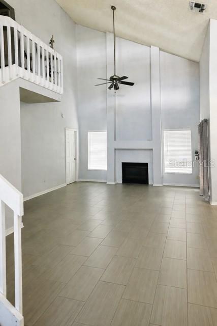 Image 5 of 22 For 382 Moffat Loop