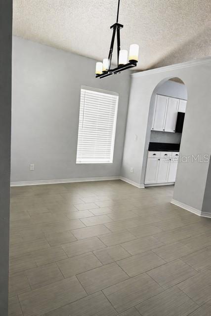 Image 8 of 22 For 382 Moffat Loop