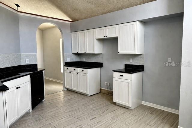 Image 9 of 22 For 382 Moffat Loop