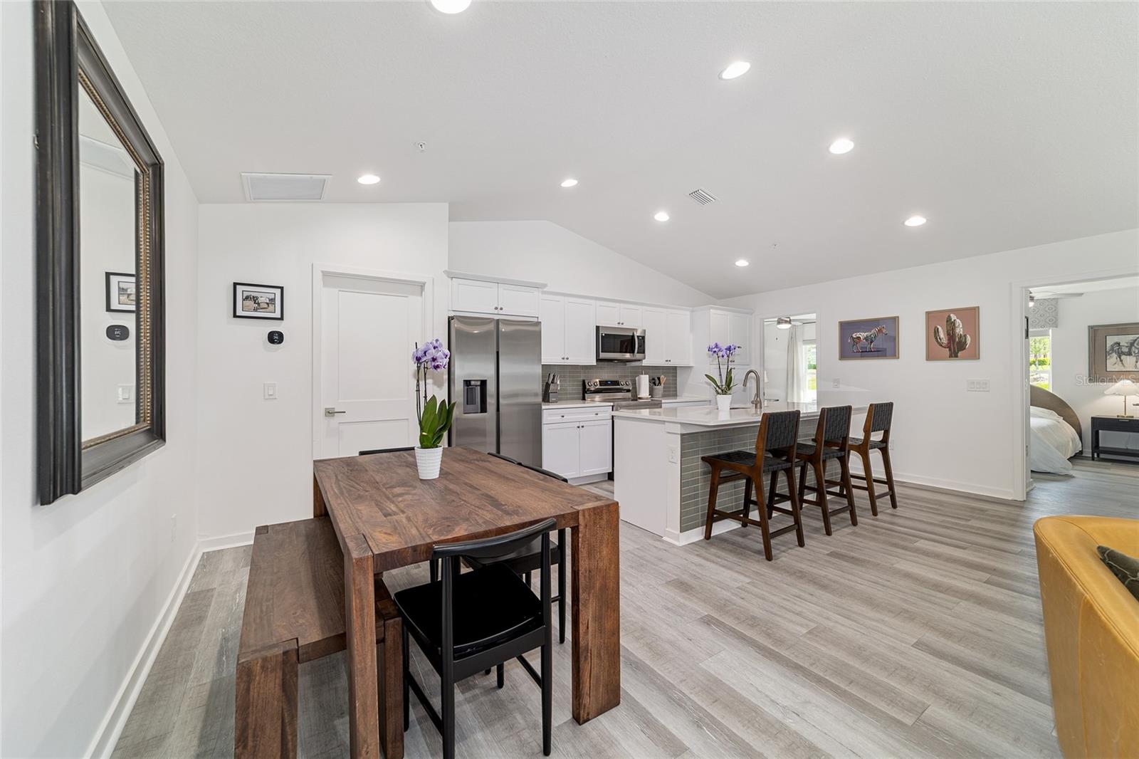 Image 11 of 39 For 4400 74th Terrace