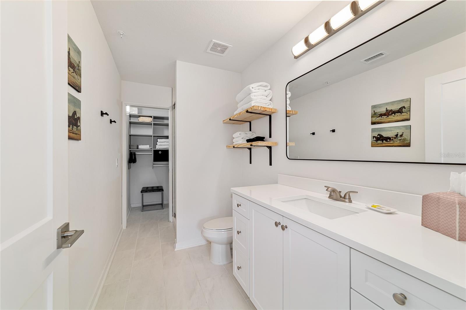 Image 21 of 39 For 4400 74th Terrace