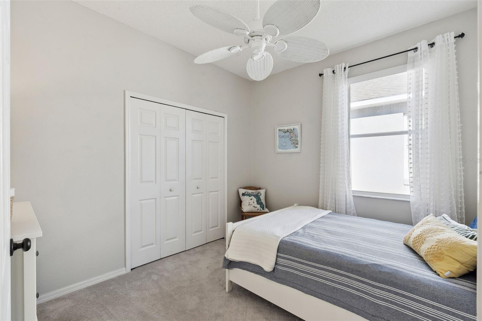 Image 14 of 29 For 14214 Castlerock Drive