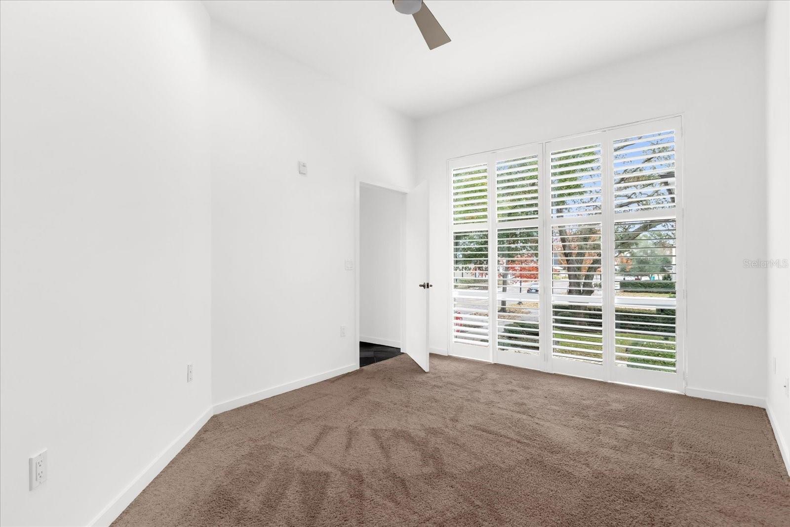 Image 17 of 30 For 1 Eola Drive 3