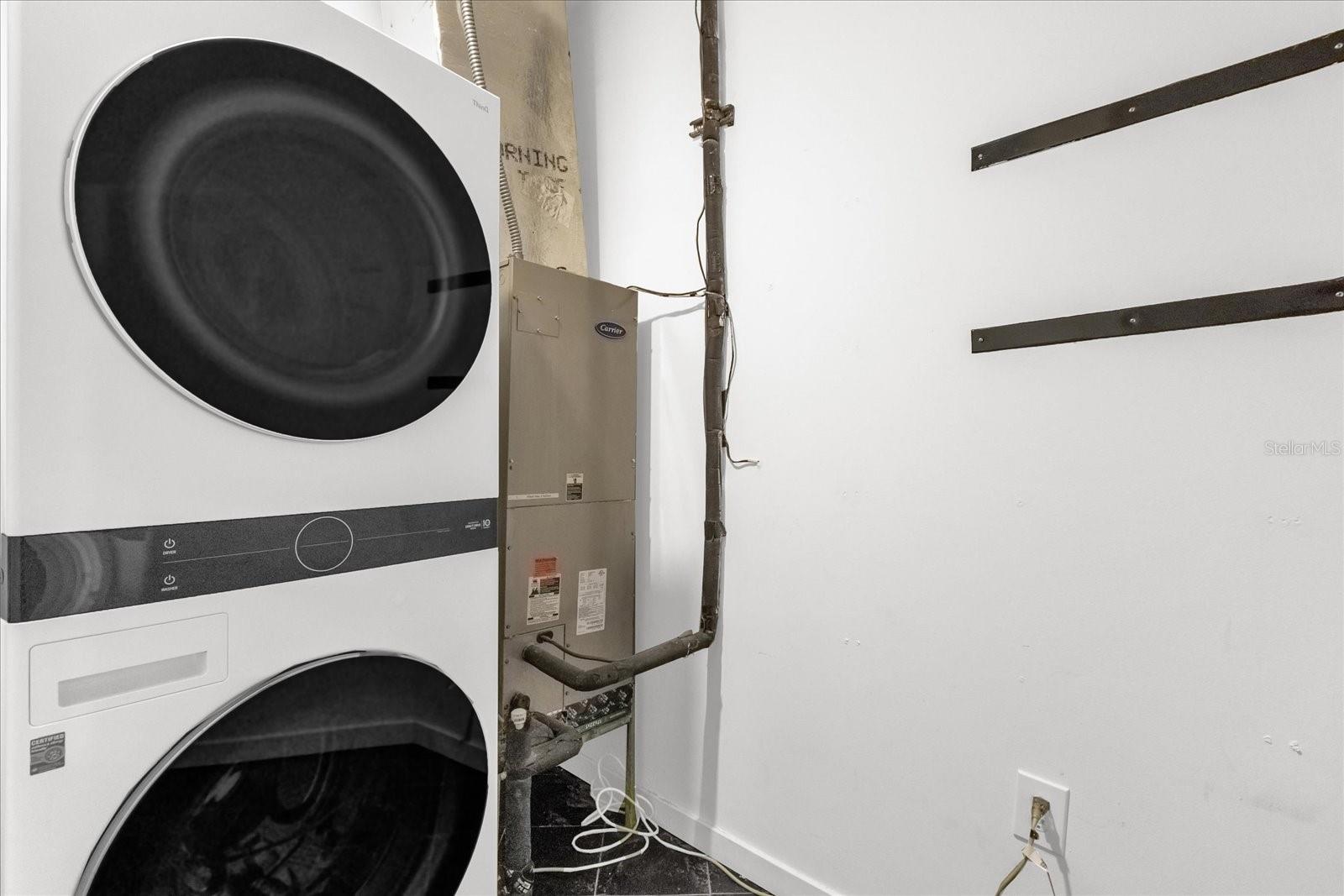 Image 19 of 30 For 1 Eola Drive 3