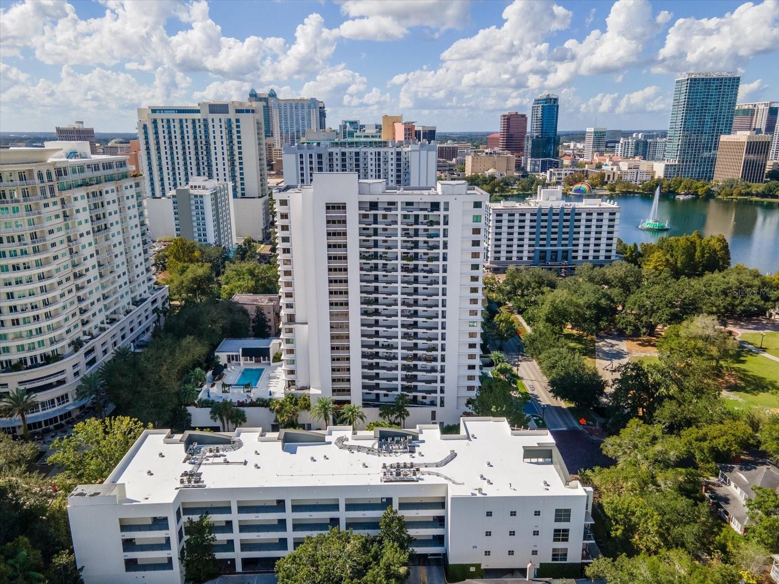 Image 3 of 30 For 1 Eola Drive 3