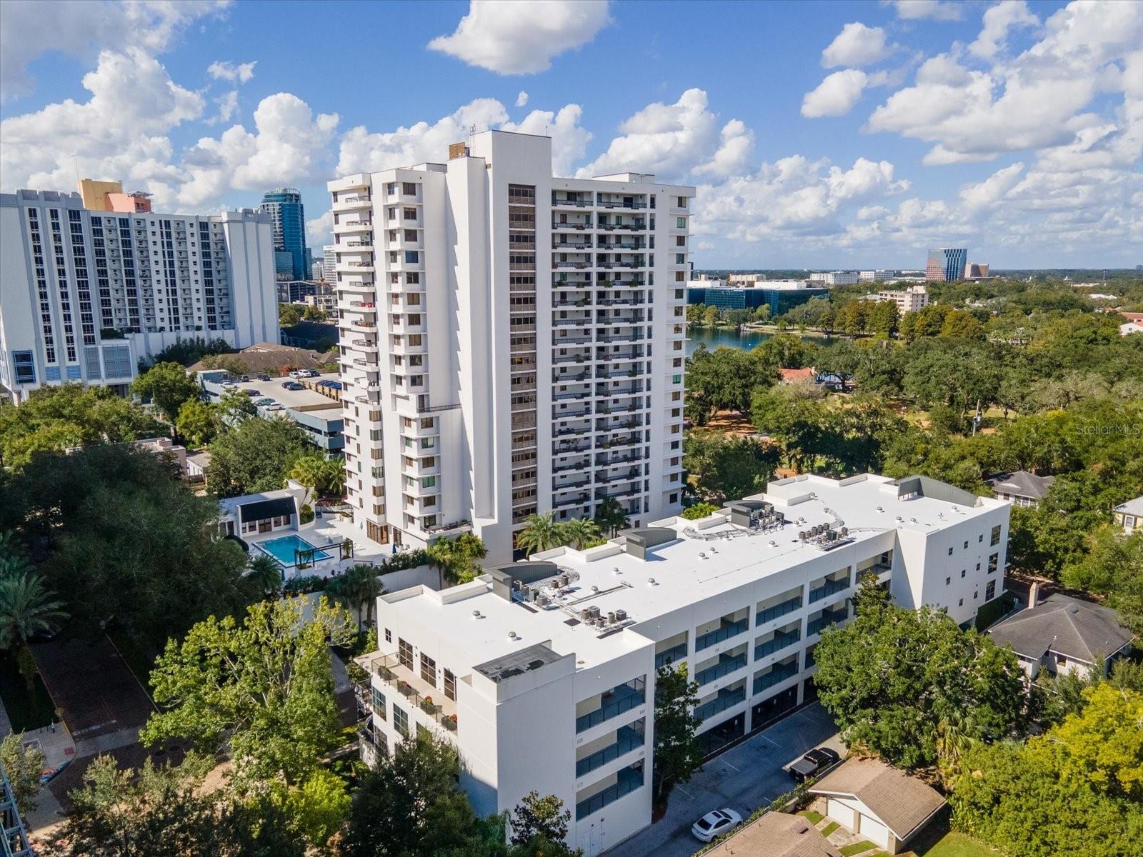 Image 31 of 32 For 1 Eola Drive 3