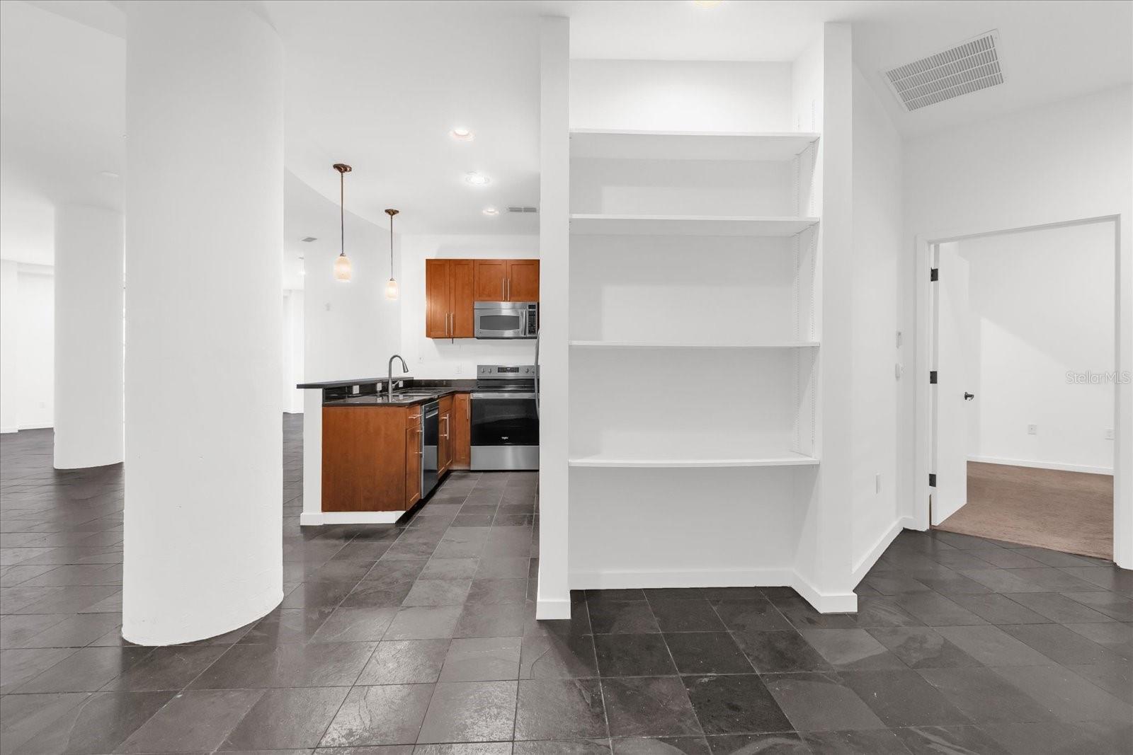 Image 8 of 30 For 1 Eola Drive 3