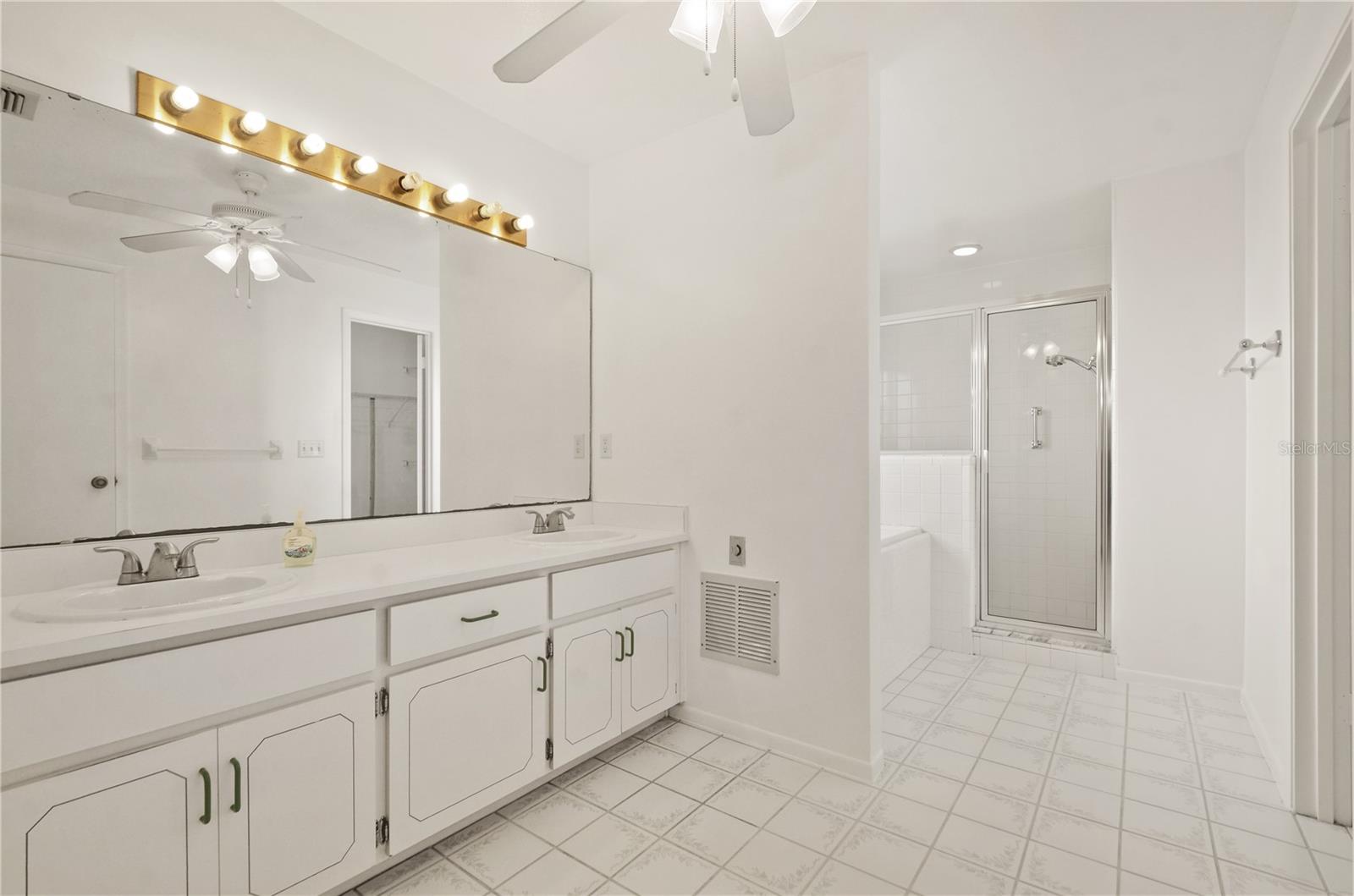 Image 25 of 32 For 4814 Lake Sharp Drive