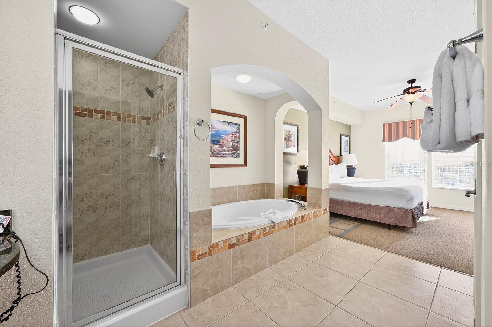 Image 15 of 36 For 8125 Resort Village Drive 5901