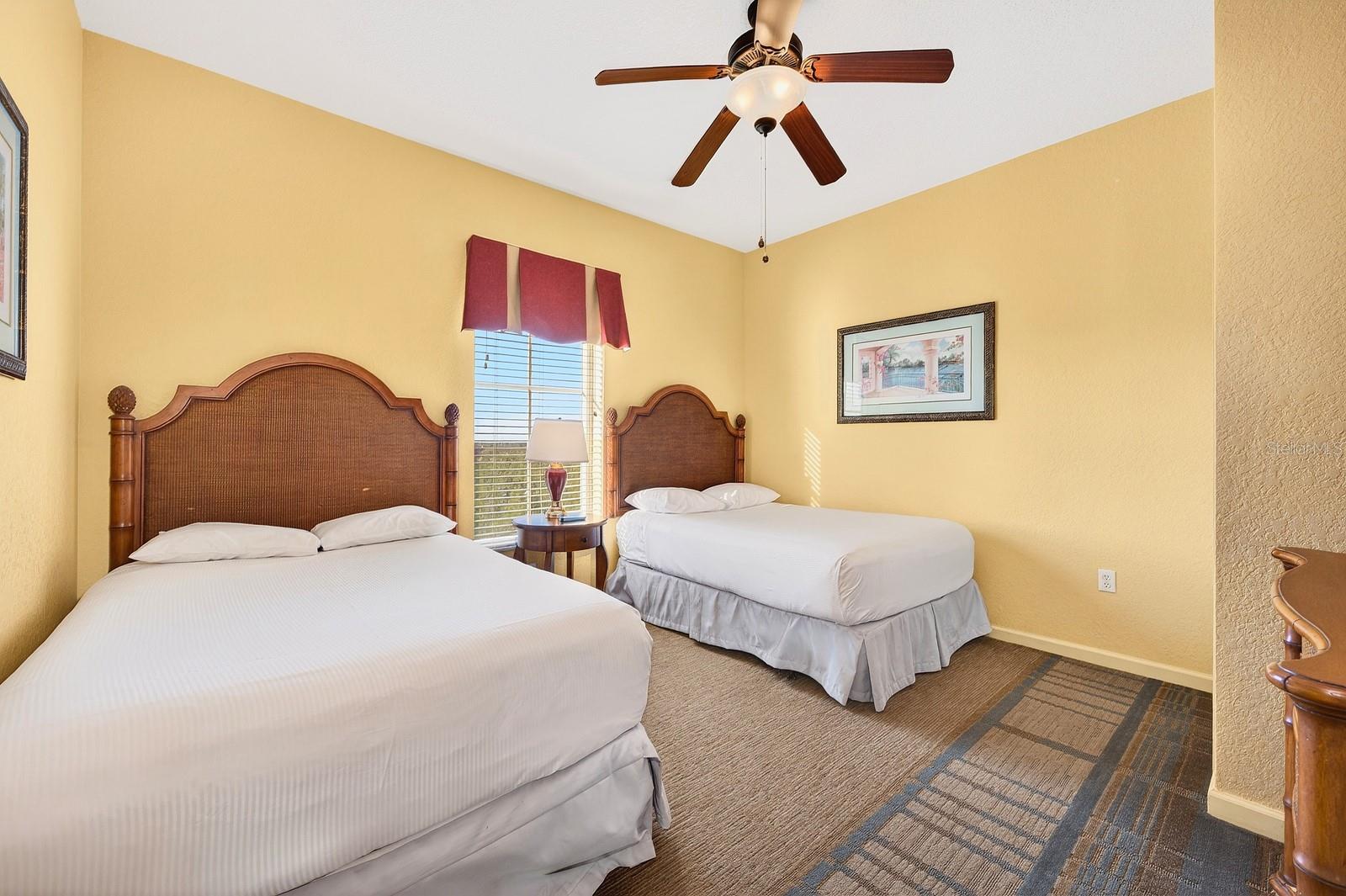 Image 16 of 36 For 8125 Resort Village Drive 5901