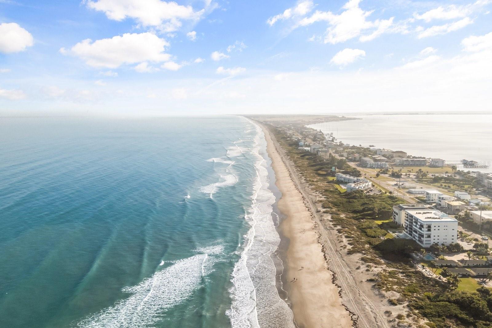 Listing photo id 58 for 2 River Falls Dr