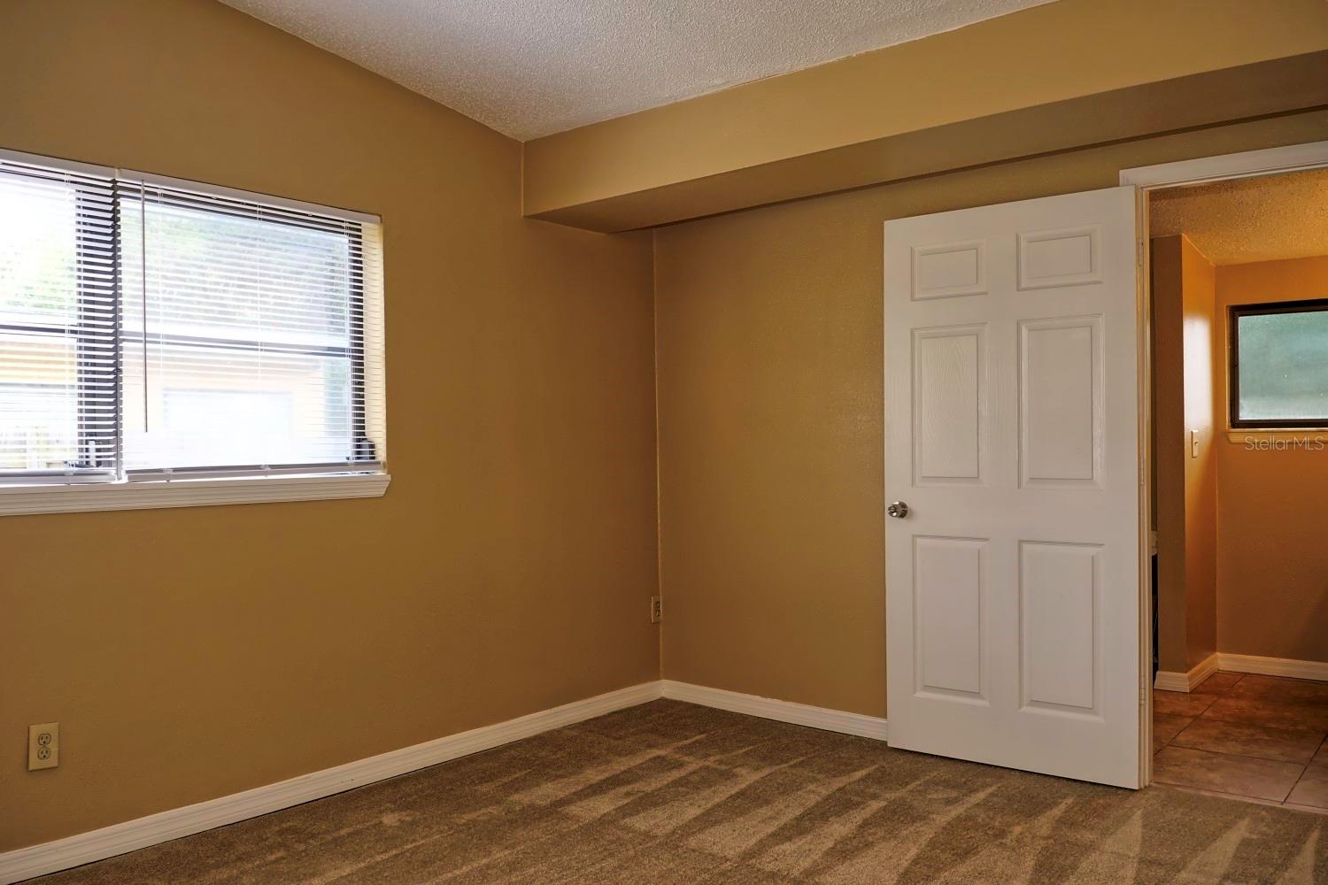 Image 11 of 21 For 882 Prim Drive