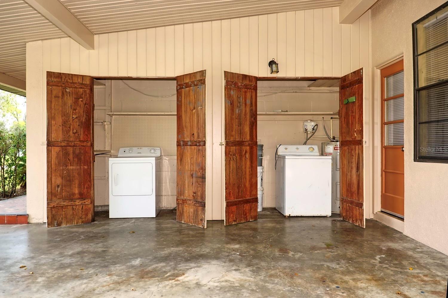 Image 16 of 21 For 882 Prim Drive